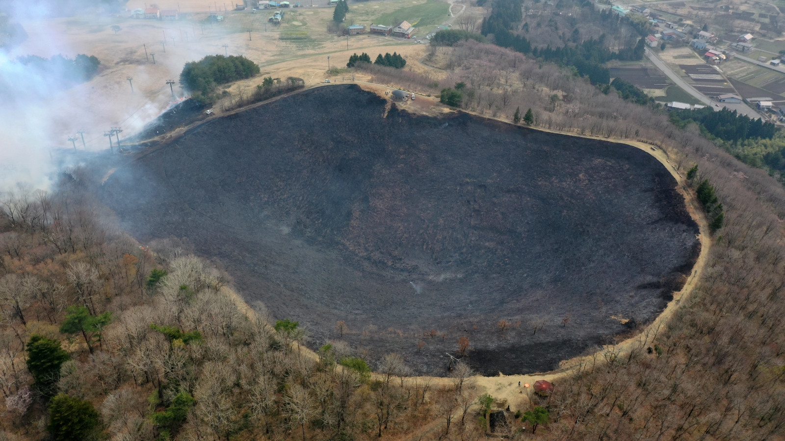 神鍋山の山焼き【3月26日(木)】
